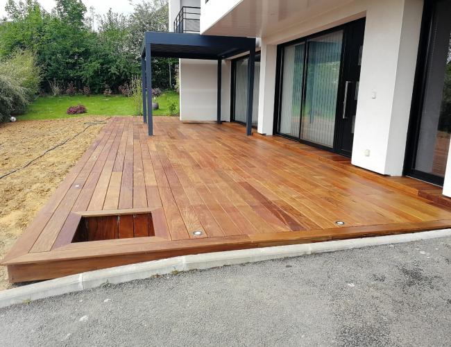 Création de terrasse en bois exotique à Châlon-sur-Vesle 51140 ( 51 secteur Marne ).