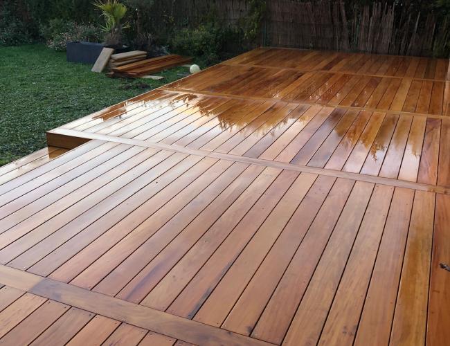 Personnalisation Unique : Design de Terrasse en Bois à Reims